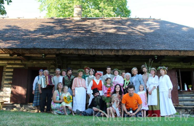 "Žogam, ko prāts uzceļ...", Izrāde R.Blaumaņa muzejā "Braki", Režisore Kristīne Klētniece - Sika, Ērgļi 2015